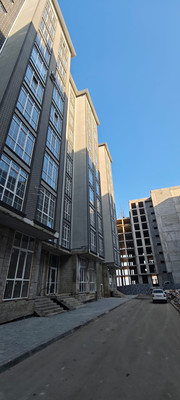 Продам двухкомнатную (2-комн.) квартиру, Шогенова ул, 12, Нальчик г