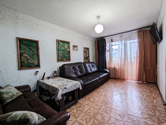 Продам однокомнатную (1-комн.) квартиру, Аэродромная ул, 10/2, Краснодар г