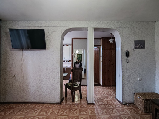 Продам однокомнатную (1-комн.) квартиру, Аэродромная ул, 10/2, Краснодар г