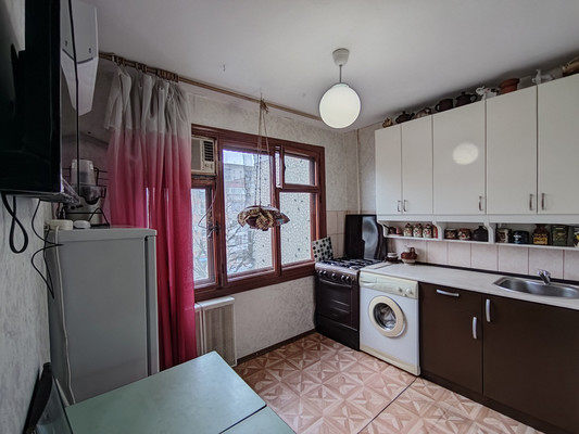 Продам однокомнатную (1-комн.) квартиру, Аэродромная ул, 10/2, Краснодар г