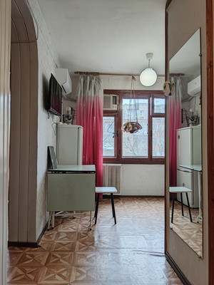 Продам однокомнатную (1-комн.) квартиру, Аэродромная ул, 10/2, Краснодар г