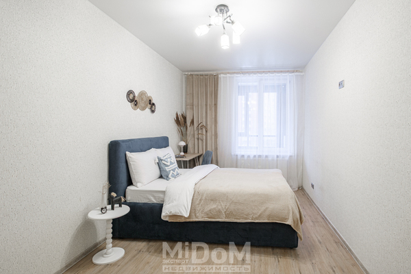 Продам однокомнатную (1-комн.) квартиру, Рыбацкий пр-кт, 18к2 литера А, Санкт-Петербург г