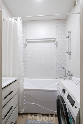 Продам однокомнатную (1-комн.) квартиру, Рыбацкий пр-кт, 18к2 литера А, Санкт-Петербург г