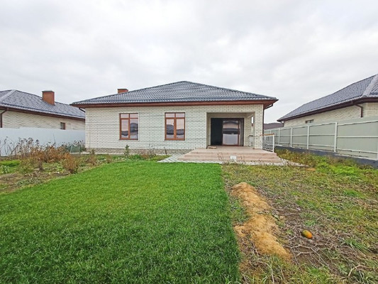 Продам коттедж, Южная ул, 12, Семигорский х, 0 км от города