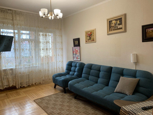 Продам трехкомнатную (3-комн.) квартиру, Кубанская Набережная ул, 100, Краснодар г