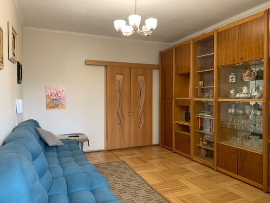 Продам трехкомнатную (3-комн.) квартиру, Кубанская Набережная ул, 100, Краснодар г