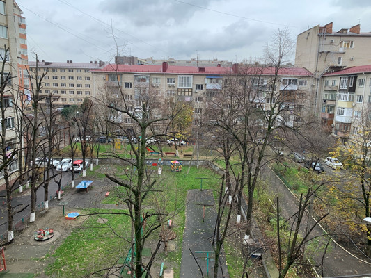 Продам трехкомнатную (3-комн.) квартиру, Кубанская Набережная ул, 100, Краснодар г