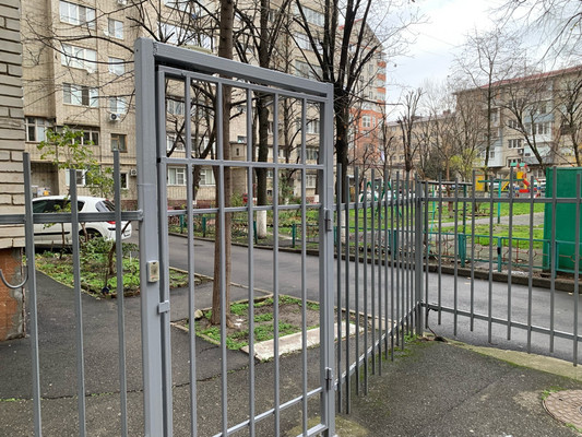 Продам трехкомнатную (3-комн.) квартиру, Кубанская Набережная ул, 100, Краснодар г