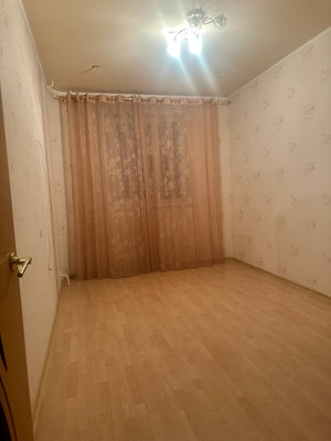 Продам двухкомнатную (2-комн.) квартиру, Скальная ул, 7, Мурманск г