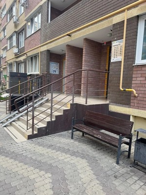 Продам двухкомнатную (2-комн.) квартиру, Крестьянская ул, 27, Анапа г