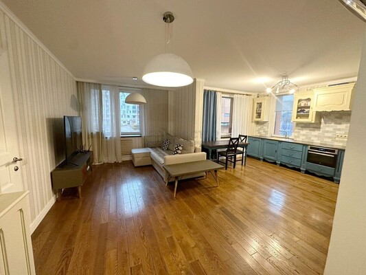 Продам трехкомнатную (3-комн.) квартиру, Пресненский Вал ул, 14к6, Москва г