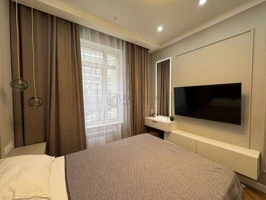 Продам однокомнатную (1-комн.) квартиру, Академика Королева ул, 13, Москва г