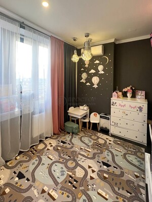 Продам трехкомнатную (3-комн.) квартиру, Новодмитровская ул, 2к7, Москва г