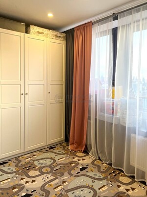 Продам трехкомнатную (3-комн.) квартиру, Новодмитровская ул, 2к7, Москва г