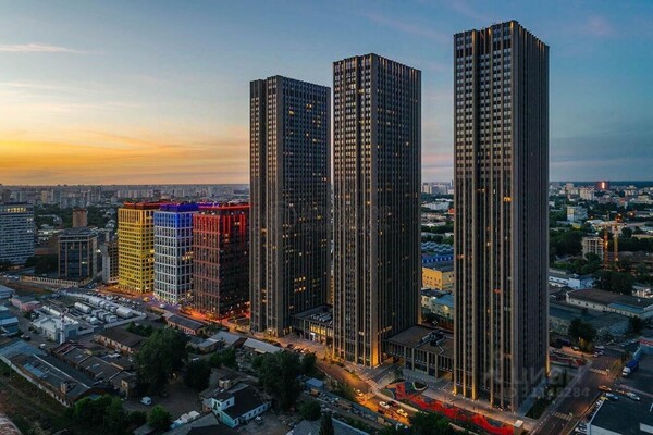 Продам трехкомнатную (3-комн.) квартиру, Новодмитровская ул, 2к7, Москва г