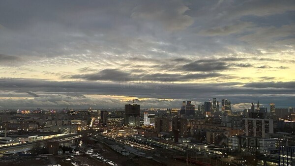 Продам трехкомнатную (3-комн.) квартиру, Новодмитровская ул, 2к7, Москва г