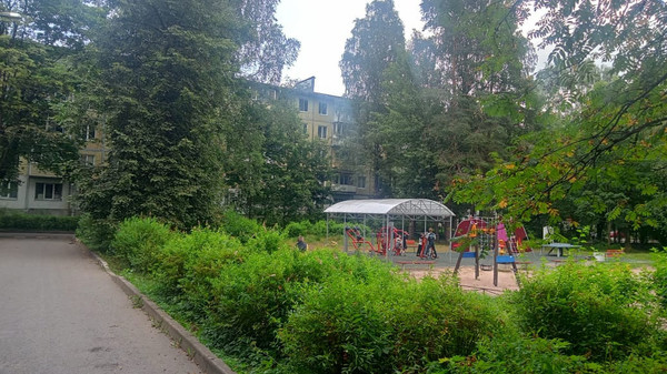 Продам трехкомнатную (3-комн.) квартиру, Заречная ул, 17, Сертолово г