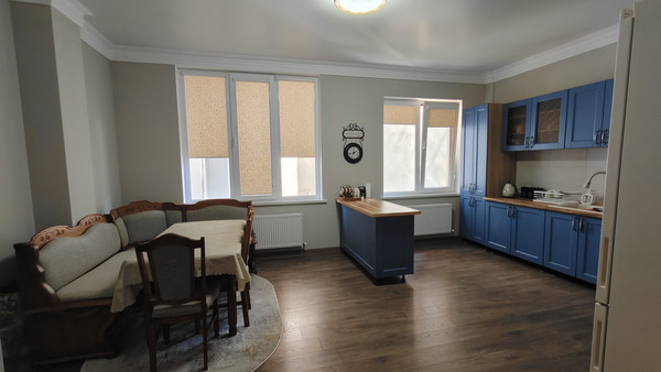 Продам трехкомнатную (3-комн.) квартиру, Пушкина ул, 77, Нальчик г