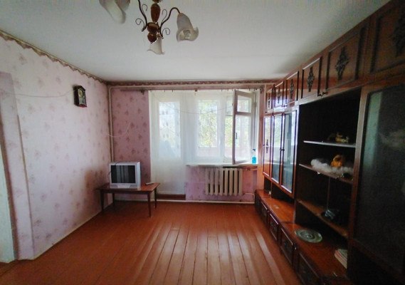 Продам трехкомнатную (3-комн.) квартиру, Шевченко ул, 21, Завет-Ленинский с