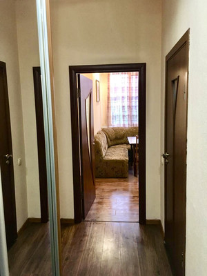 Продам однокомнатную (1-комн.) квартиру, Луговая ул, 4к, Симферополь г