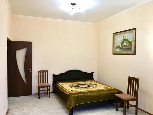 Продам однокомнатную (1-комн.) квартиру, Луговая ул, 4к, Симферополь г