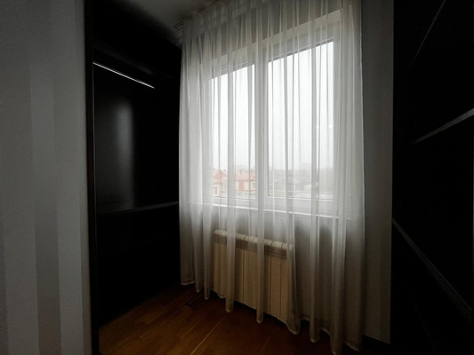 Продам двухкомнатную (2-комн.) квартиру, Профсоюзная ул, 222г, Вольный Аул кп