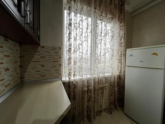 Продам двухкомнатную (2-комн.) квартиру, Профсоюзная ул, 222г, Вольный Аул кп