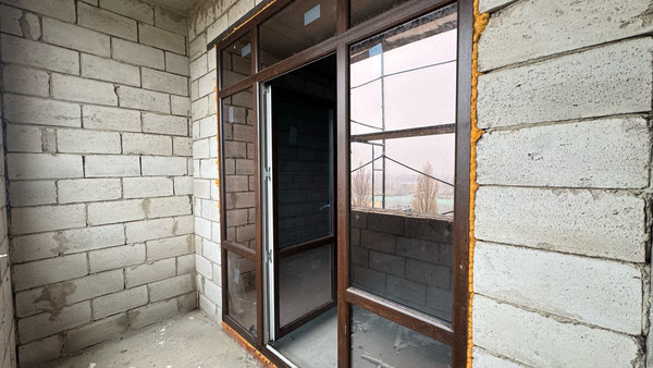 Продам двухкомнатную (2-комн.) квартиру, Мовсисяна ул, 23, Нальчик г