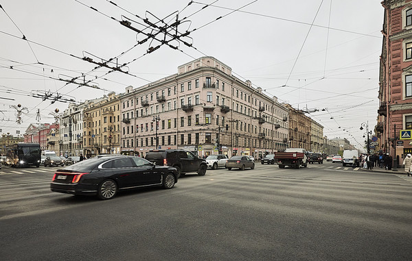 Продам многокомнатную квартиру, Невский пр-кт, 74, Санкт-Петербург г