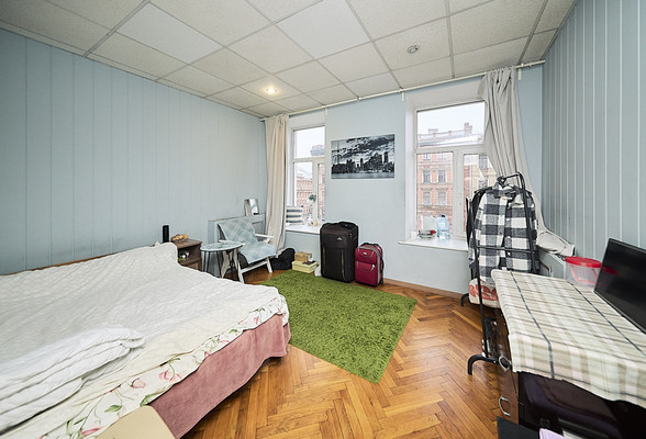 Продам многокомнатную квартиру, Невский пр-кт, 74, Санкт-Петербург г