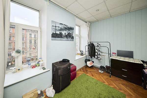 Продам многокомнатную квартиру, Невский пр-кт, 74, Санкт-Петербург г