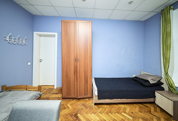 Продам многокомнатную квартиру, Невский пр-кт, 74, Санкт-Петербург г