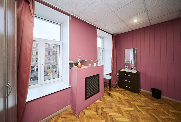 Продам многокомнатную квартиру, Невский пр-кт, 74, Санкт-Петербург г