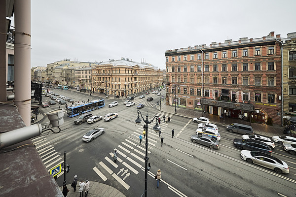 Продам многокомнатную квартиру, Невский пр-кт, 74, Санкт-Петербург г