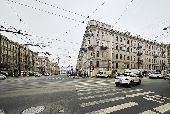 Продам многокомнатную квартиру, Невский пр-кт, 74, Санкт-Петербург г