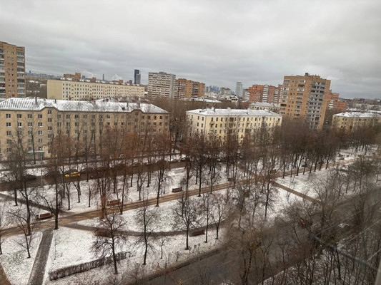 Продам однокомнатную (1-комн.) квартиру, Волжский б-р, 114ак7, Москва г