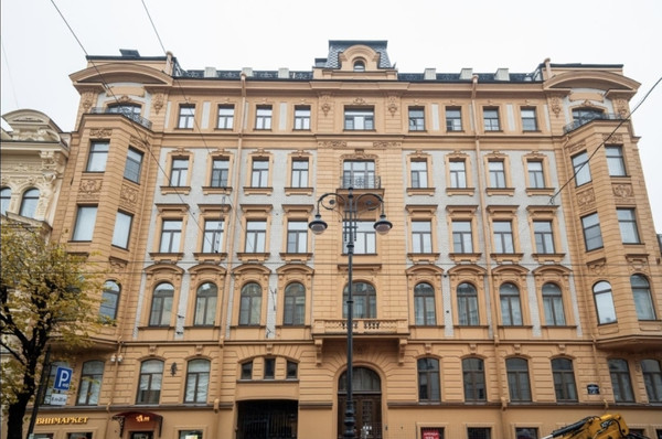 Продам многокомнатную квартиру, Чайковского ул, 61, Санкт-Петербург г