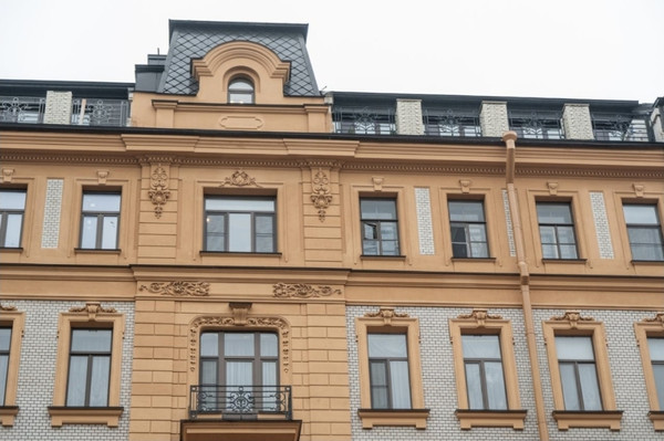 Продам многокомнатную квартиру, Чайковского ул, 61, Санкт-Петербург г