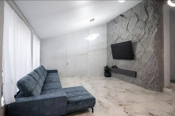 Продам многокомнатную квартиру, Чайковского ул, 61, Санкт-Петербург г