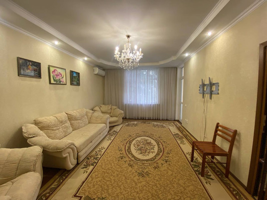 Сдам многокомнатную квартиру, Гурзуфская ул, 6, Симферополь г