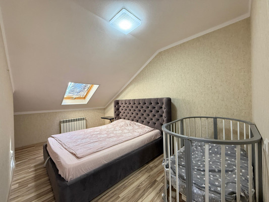 Продам трехкомнатную (3-комн.) квартиру, Ю.А.Гагарина ул, 18кГ, Нальчик г