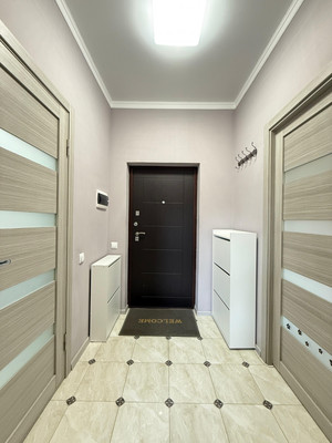 Продам трехкомнатную (3-комн.) квартиру, Ю.А.Гагарина ул, 18кГ, Нальчик г