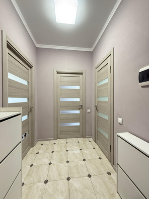 Продам трехкомнатную (3-комн.) квартиру, Ю.А.Гагарина ул, 18кГ, Нальчик г