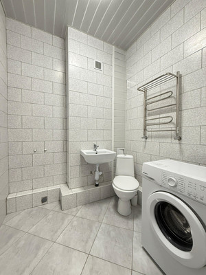 Продам трехкомнатную (3-комн.) квартиру, Ю.А.Гагарина ул, 18кГ, Нальчик г