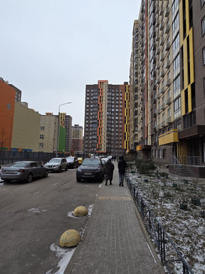 Продам двухкомнатную (2-комн.) квартиру, 3-й туп, 6к4, Мирный п