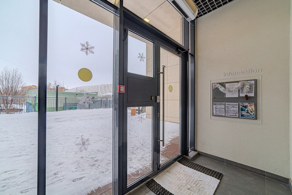 Продам трехкомнатную (3-комн.) квартиру, Лозицкой ул, 1а, Пенза г