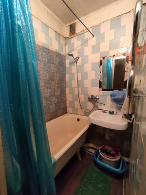 Продам трехкомнатную (3-комн.) квартиру, Шотмана ул, 12Жк1, Санкт-Петербург г