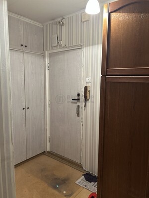 Продам однокомнатную (1-комн.) квартиру, Луговой проезд, 12к1, Москва г