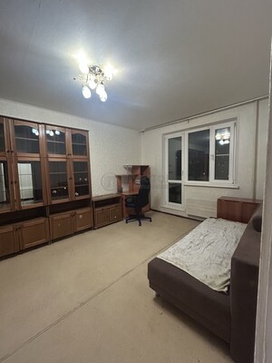 Продам однокомнатную (1-комн.) квартиру, Луговой проезд, 12к1, Москва г