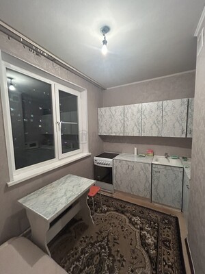 Продам однокомнатную (1-комн.) квартиру, Луговой проезд, 12к1, Москва г